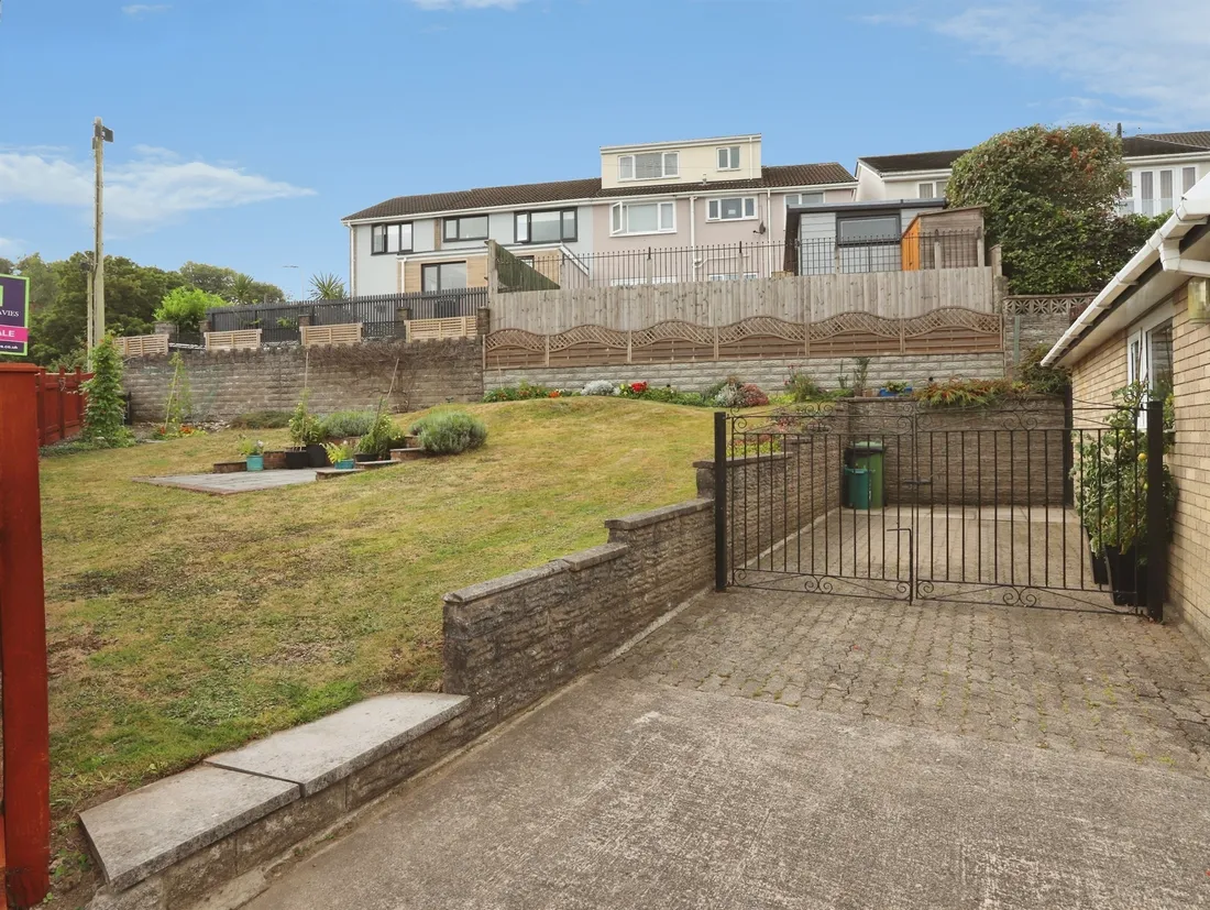 Property photo 34