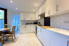 Graveney Road, LONDON