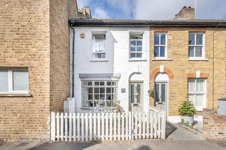 Watts Lane, Teddington, TW11