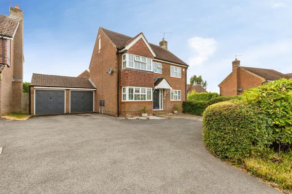 Moorland Road, Maidenbower, Crawley, ...