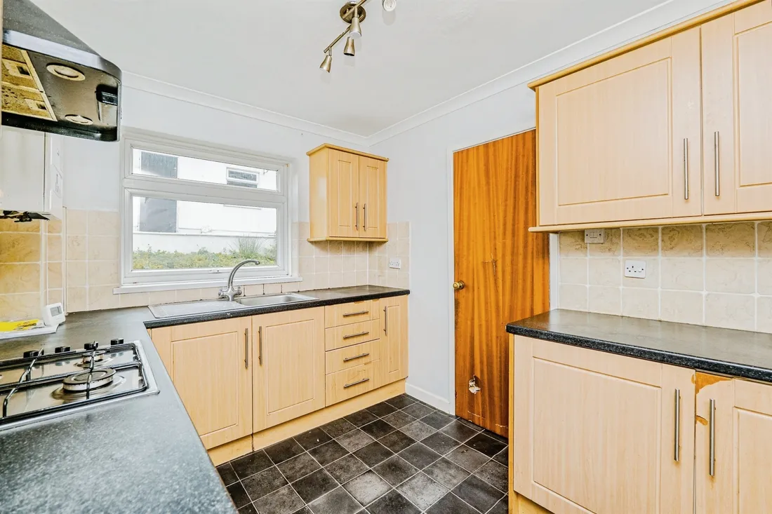 Property photo 9