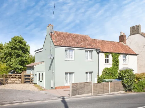 Warminster Road, Westburyphoto