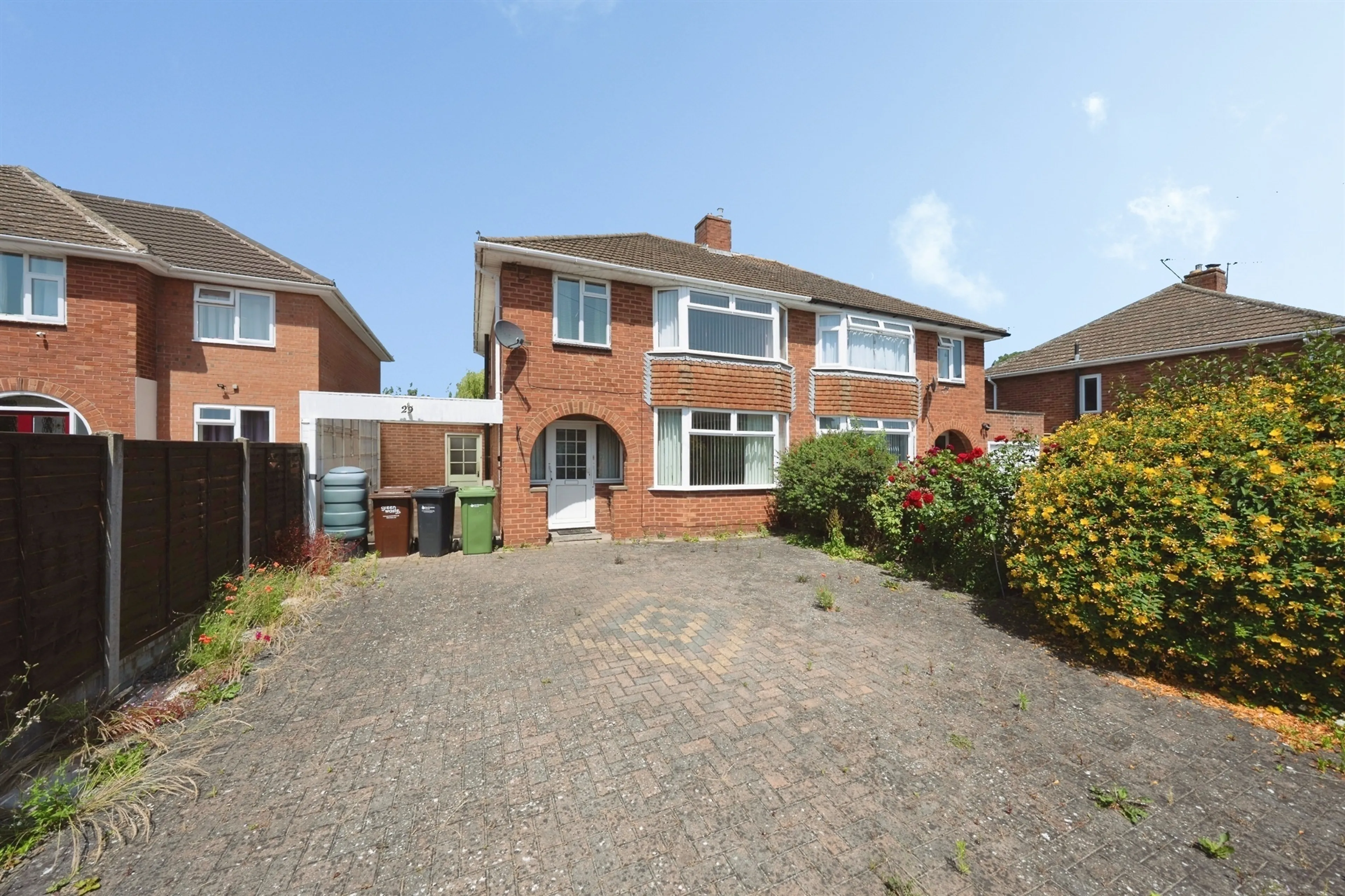 Property photo 0
