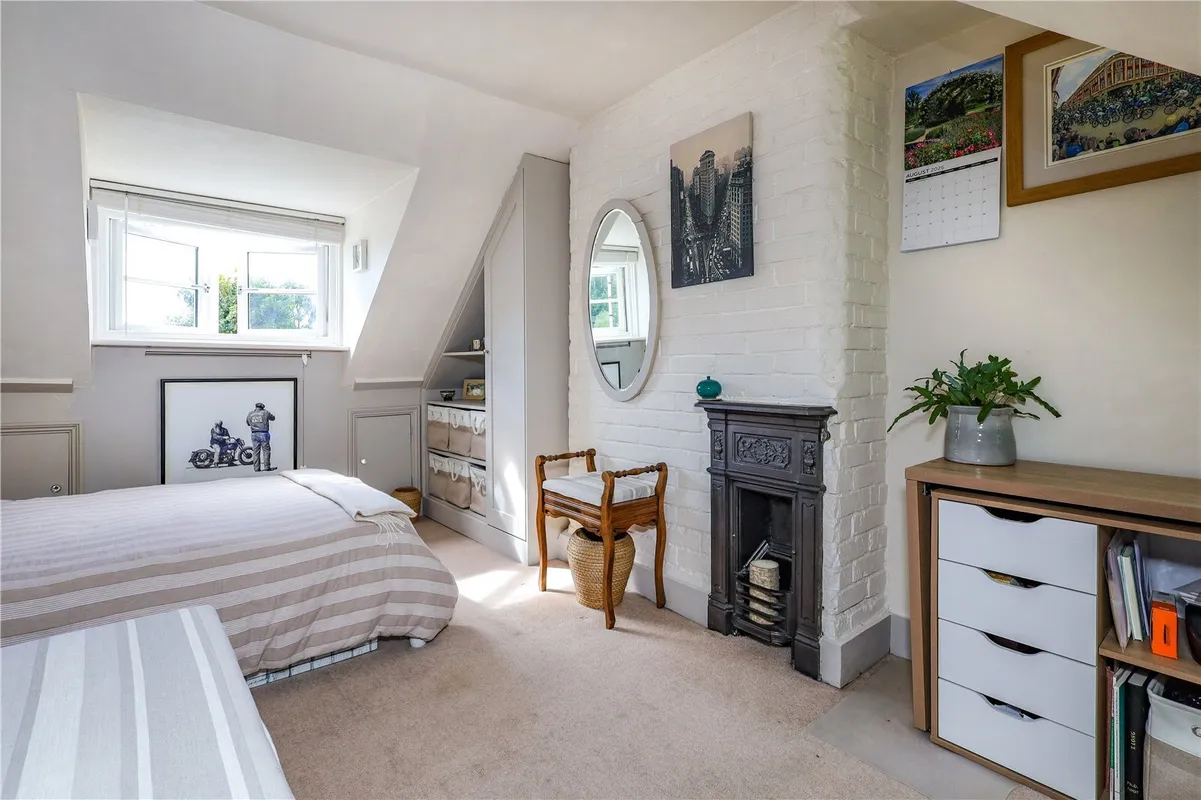 Longmoor Road, Greatham, Liss, Hampshire, GU33