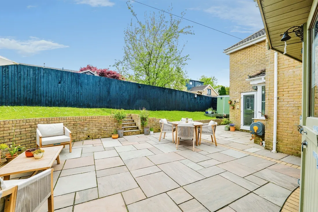 Property photo 33
