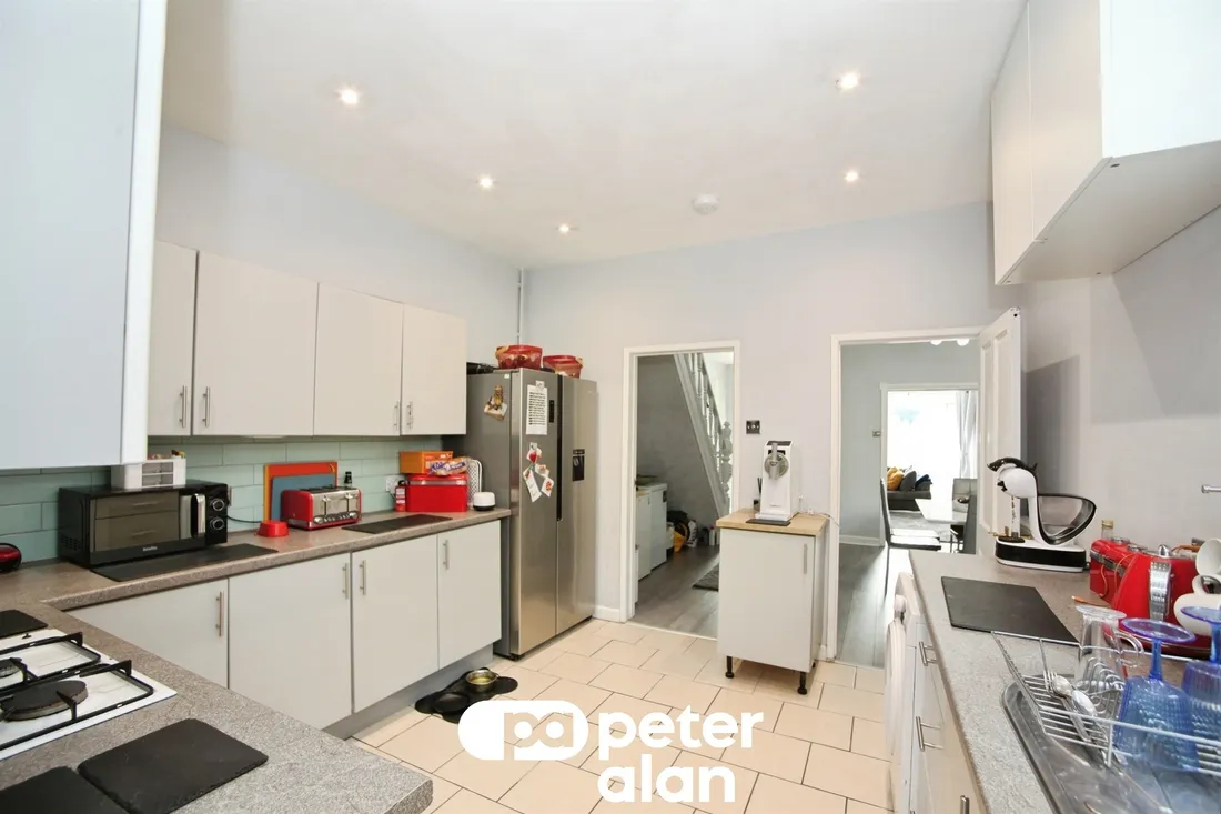 Property photo 8