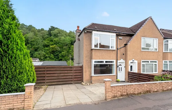 Alyth Crescent, Clarkston, Glasgow, E...