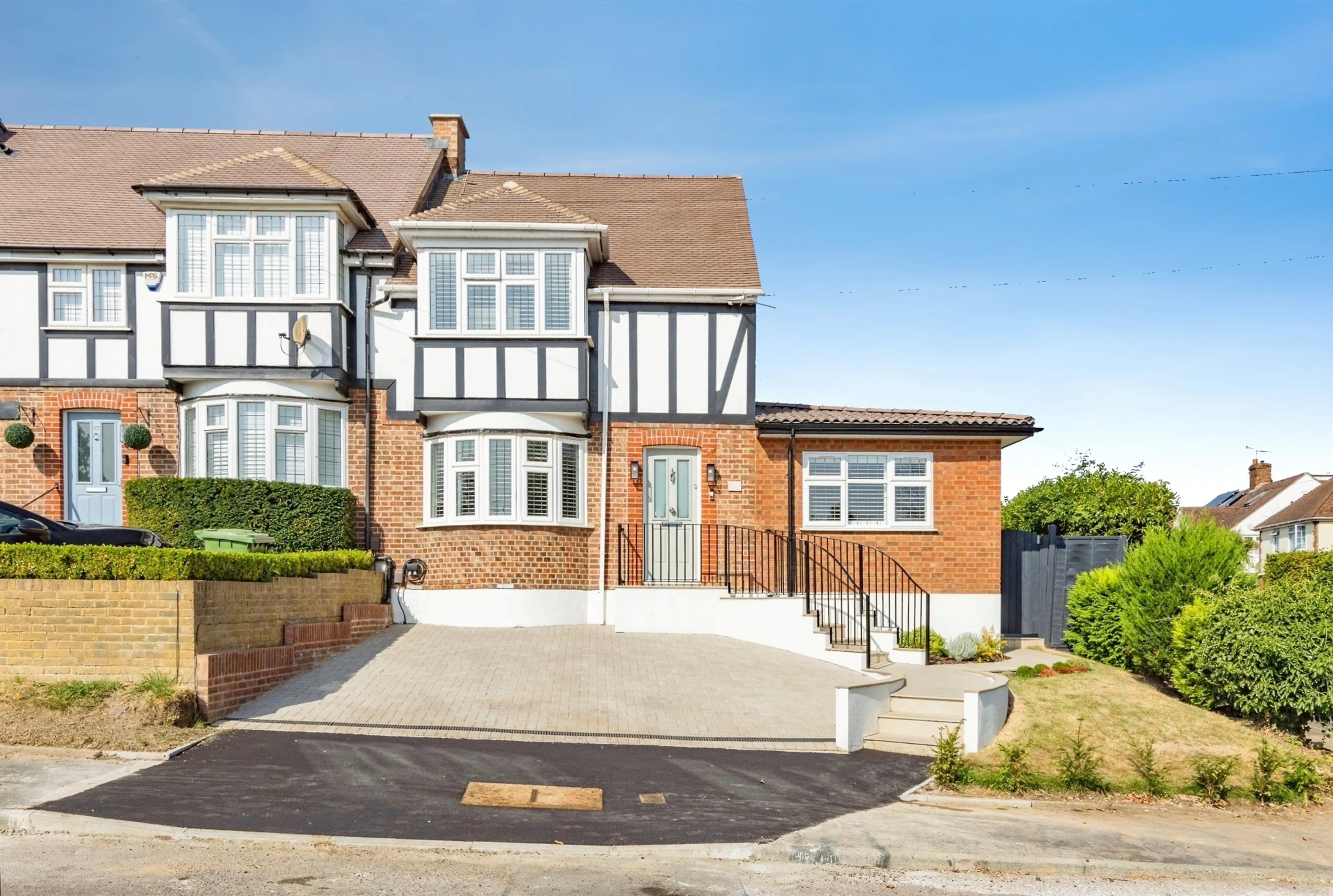Property at Catsey Lane, Bushey
