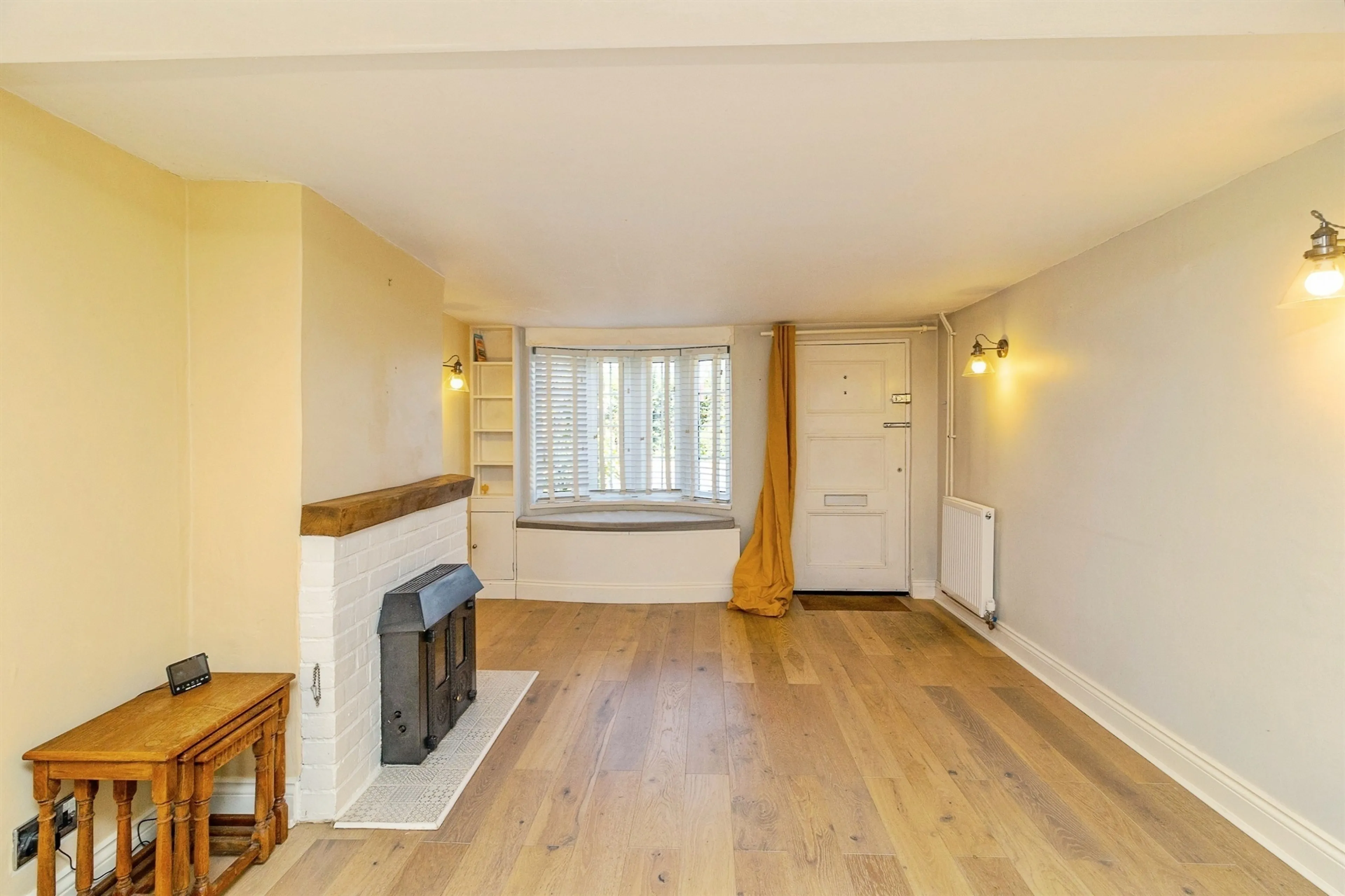 Property at Chalkshire Cottages, Butlers Cross, Aylesbury