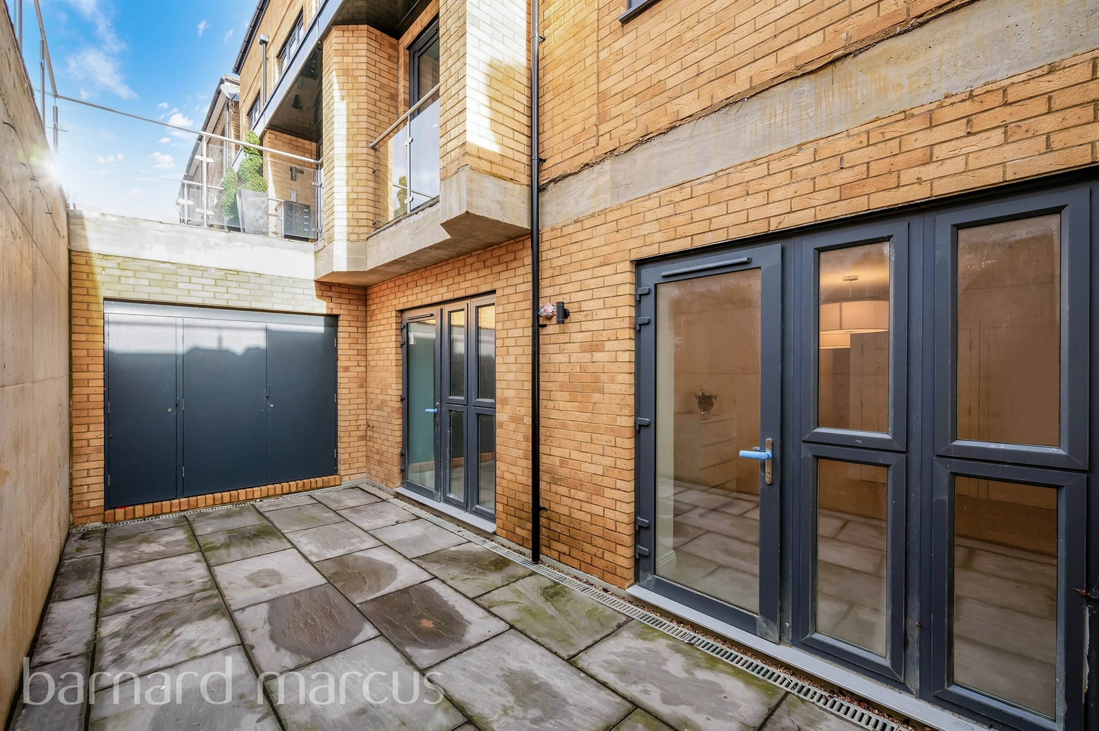 Property photo 16