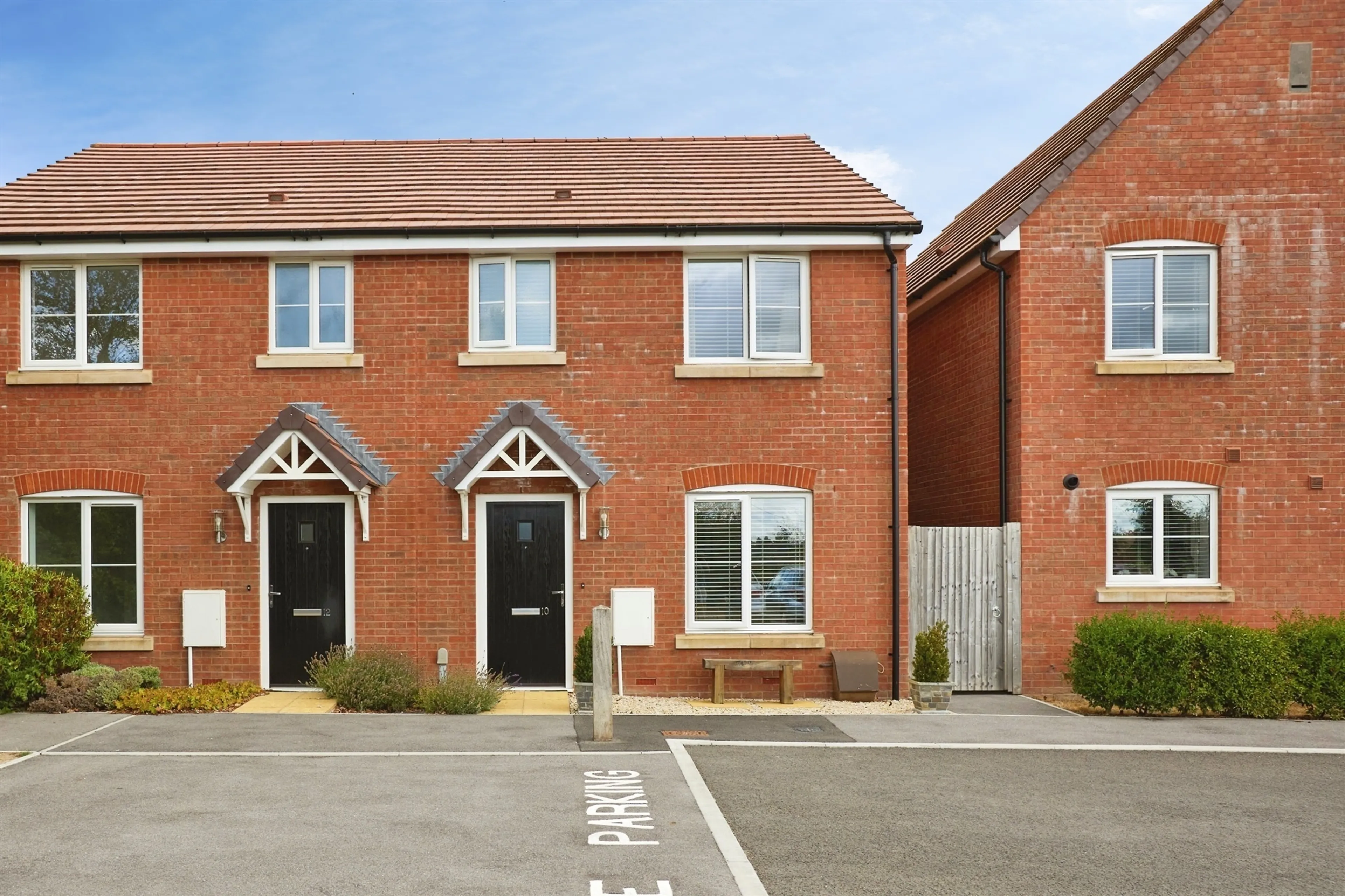 Property photo 0