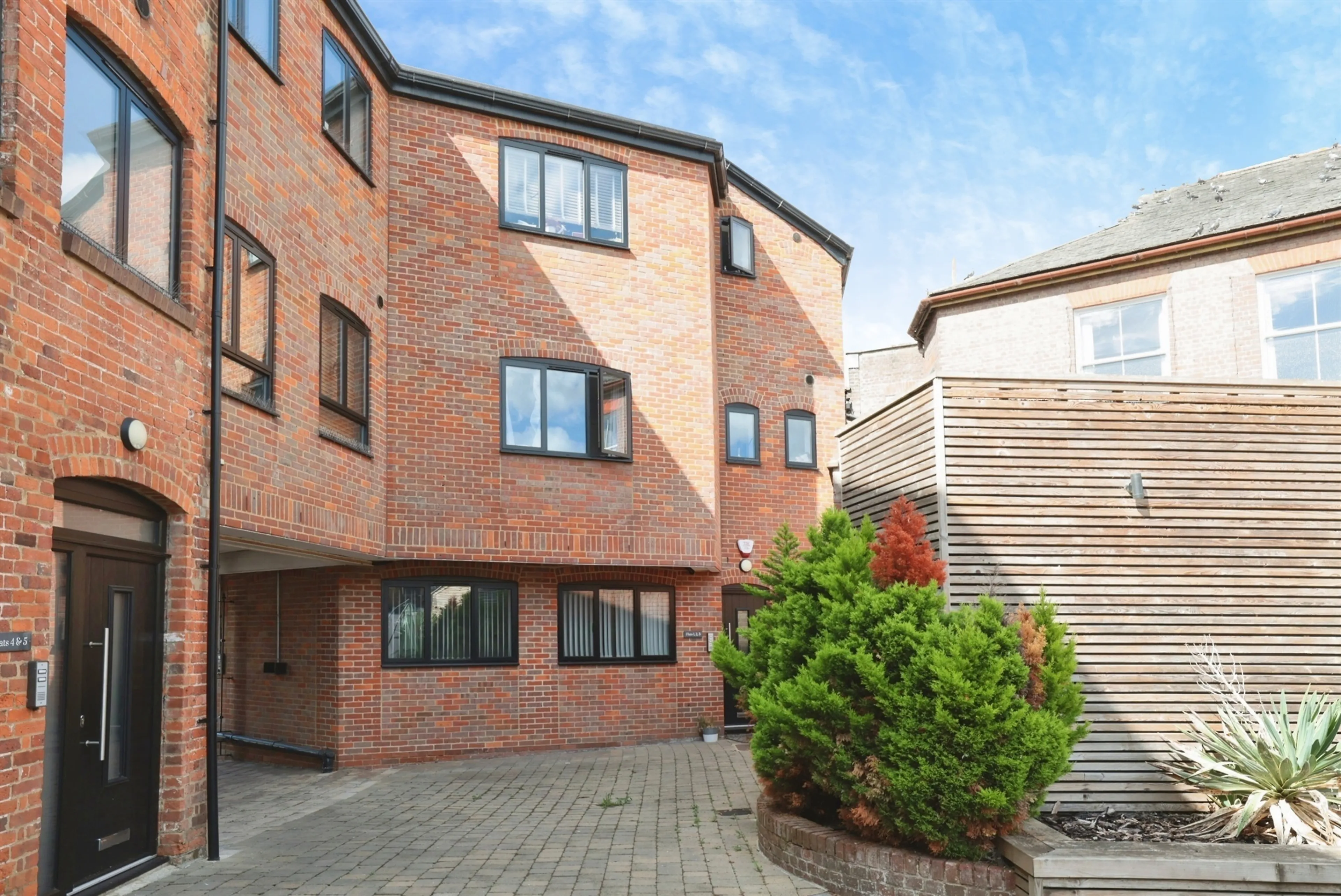 Property at Sills Yard, The Broadway, Chesham