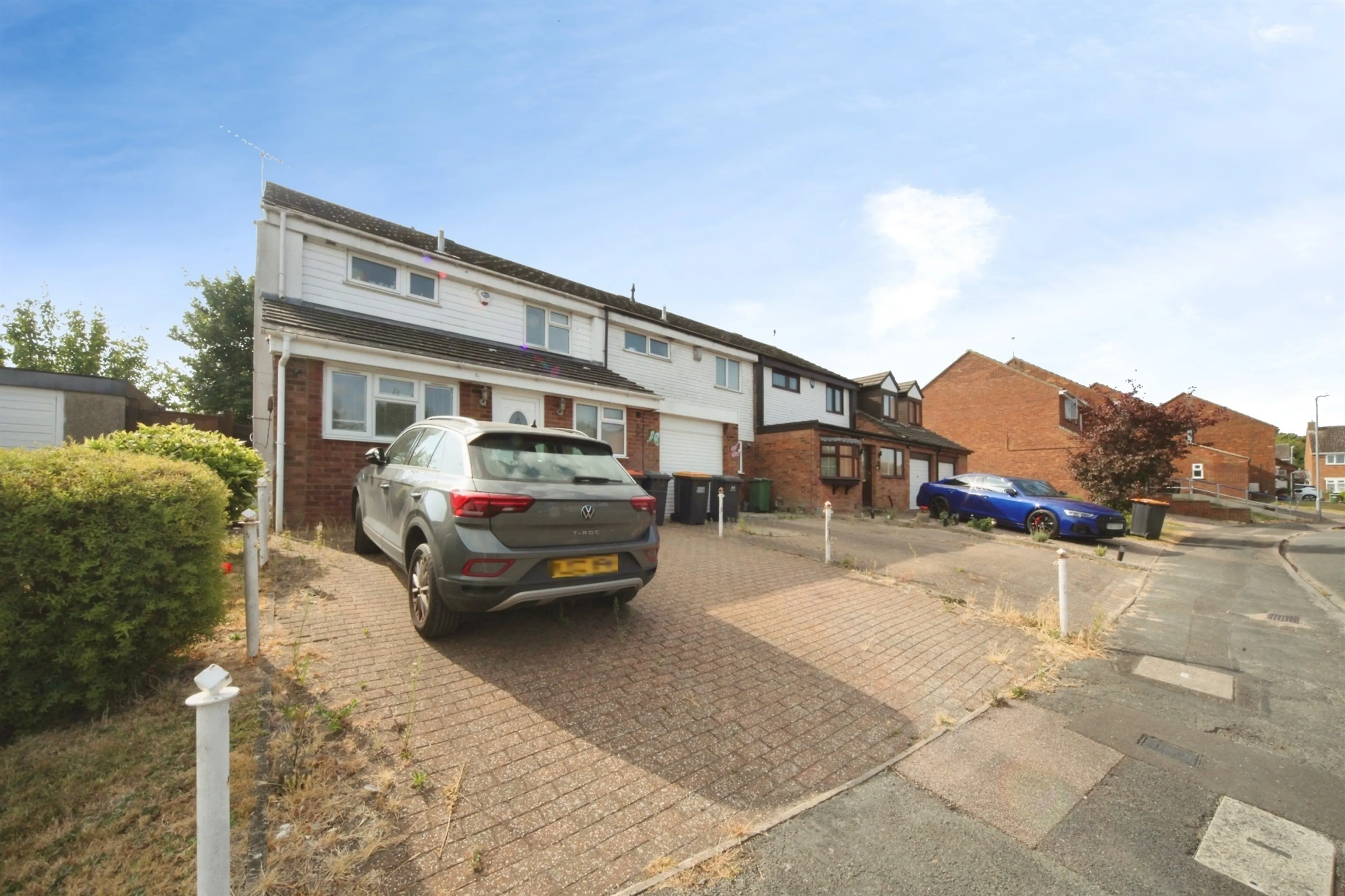 Property photo 0