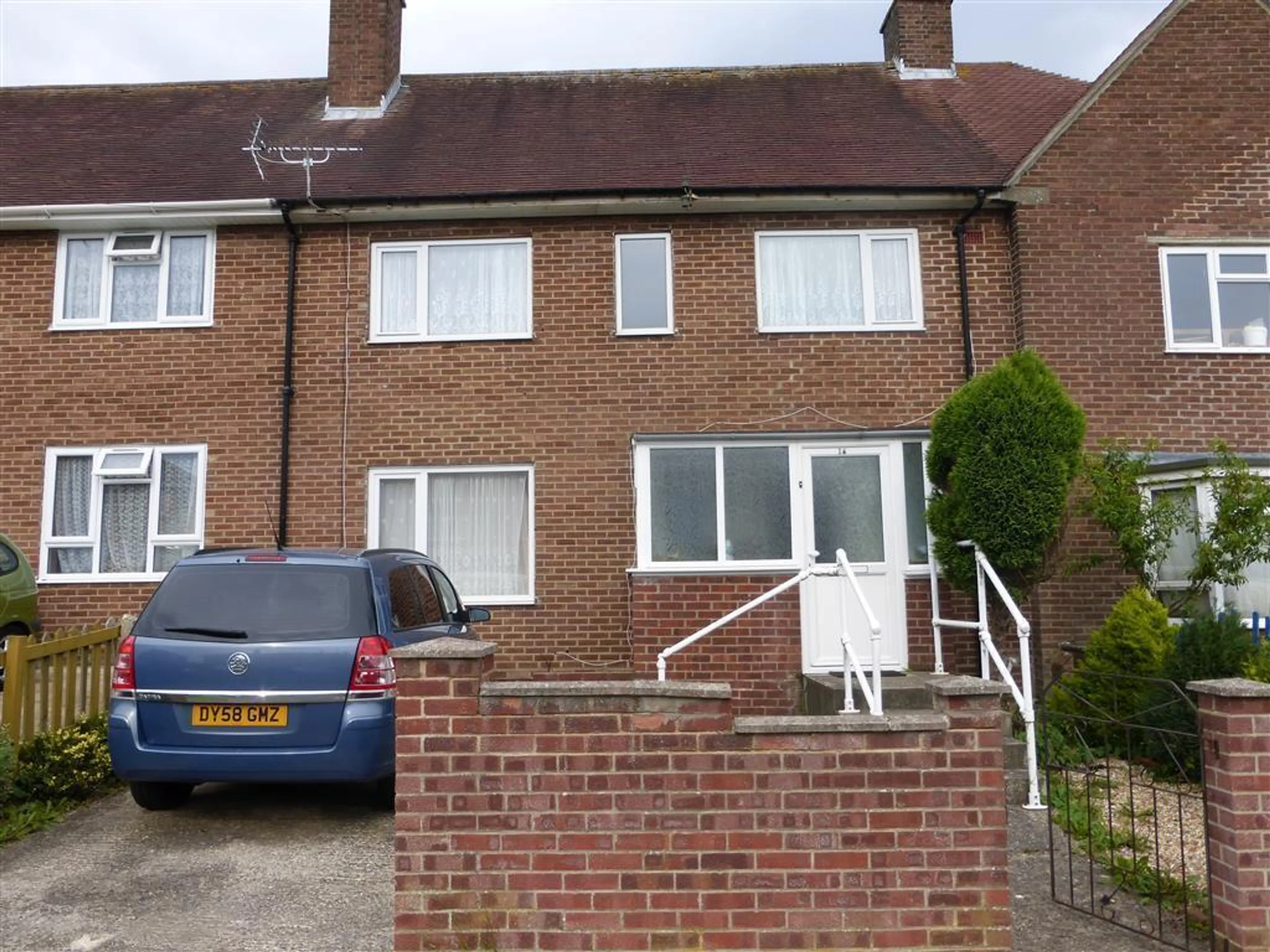 Property photo 0