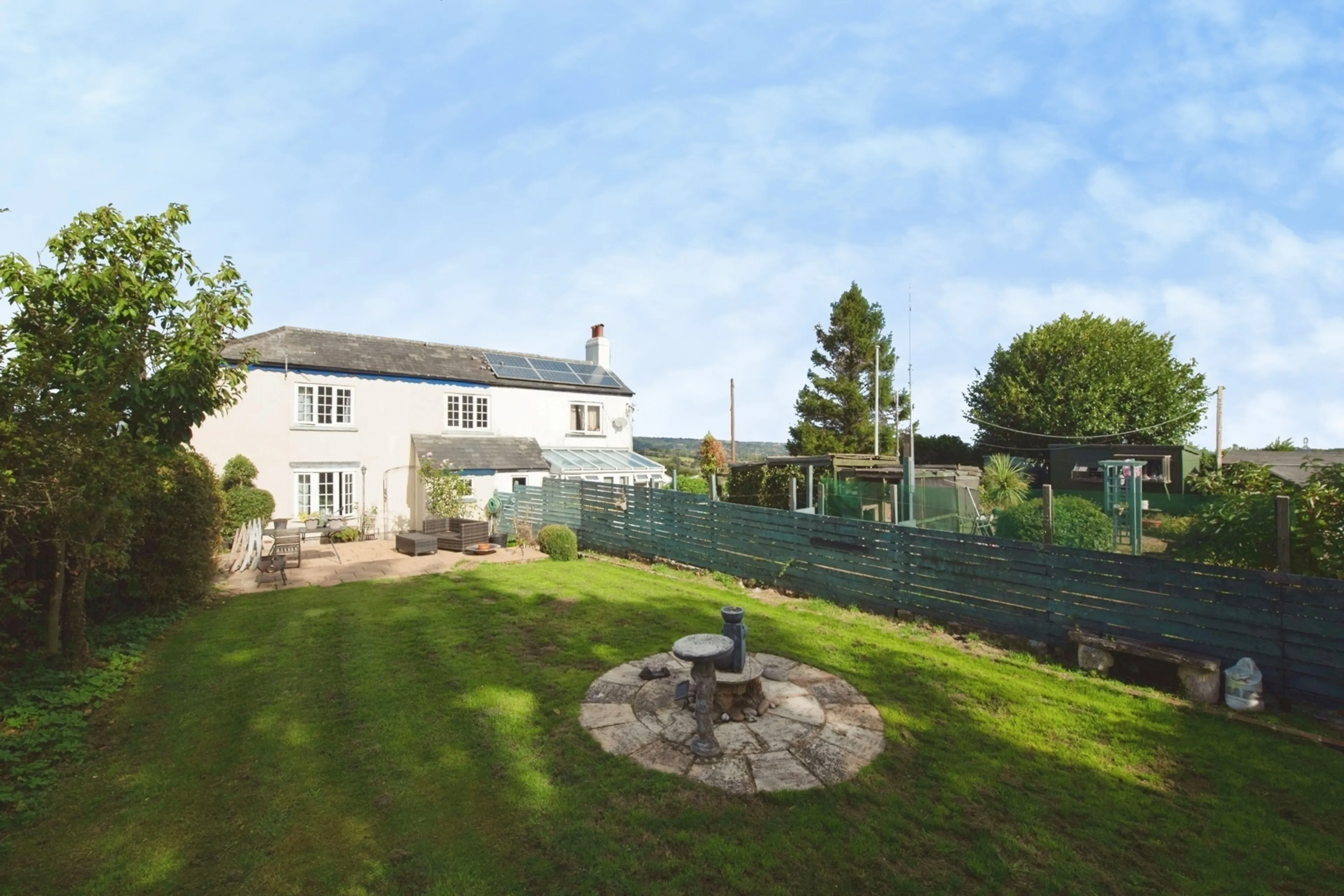 Property photo 0
