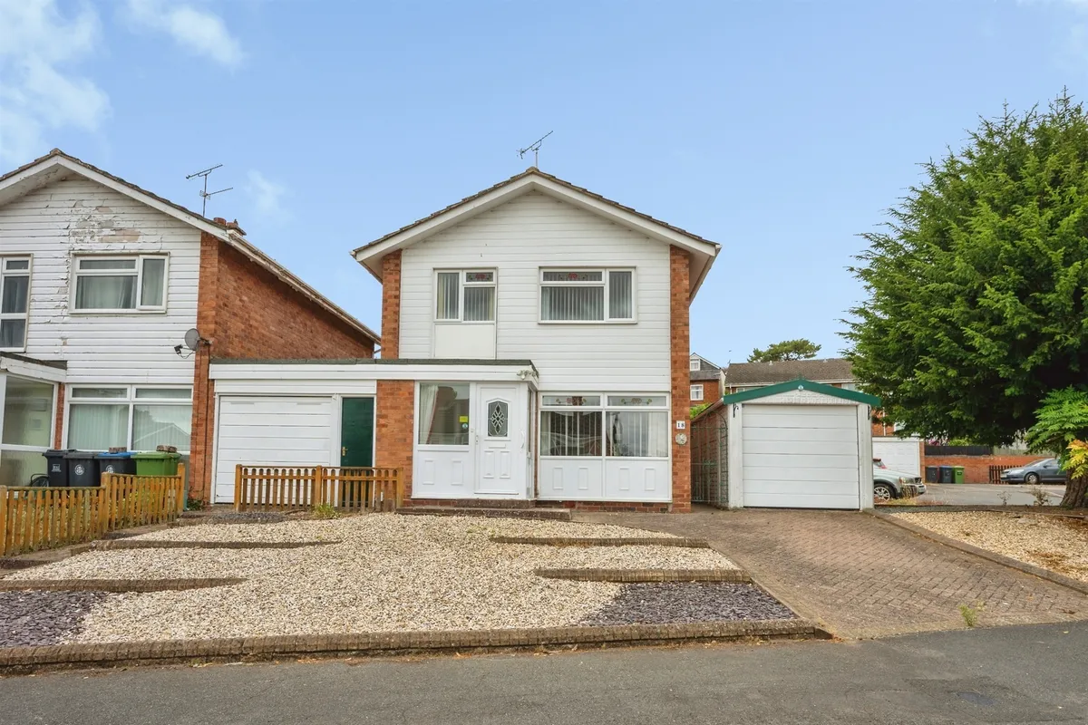 Albury Road, Studley