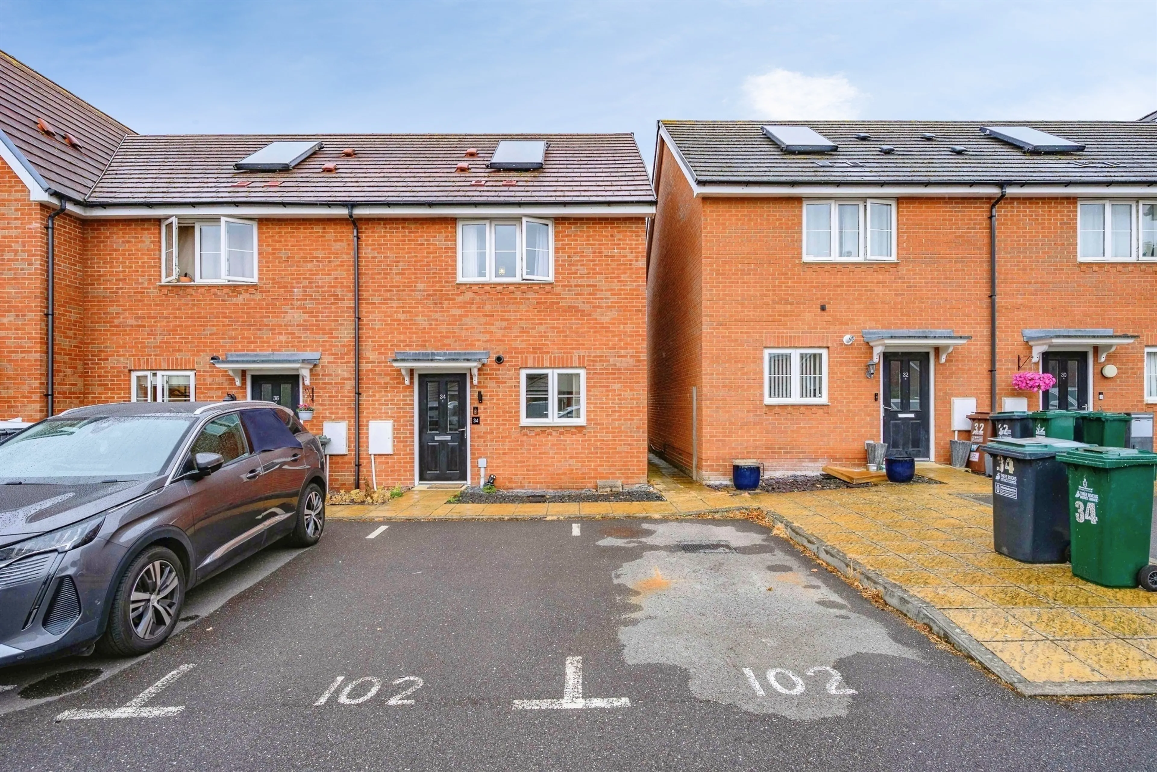 Property photo 0