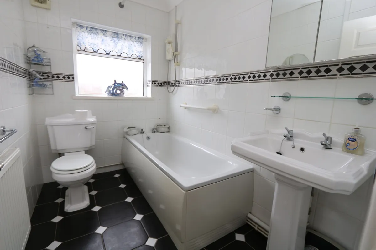 Fonmon Road, Rhoose CF62