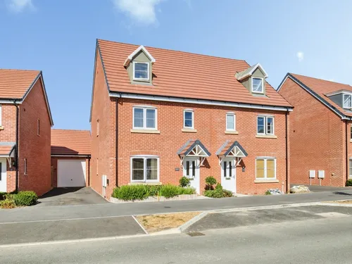 Adlam Way, Salisburyphoto