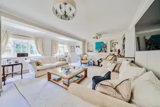 Manor Farm Way, Seer Green, HP9 photo 2