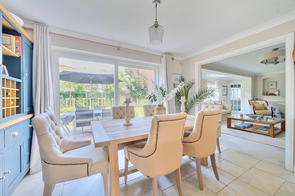 Manor Farm Way, Seer Green, HP9 photo 10