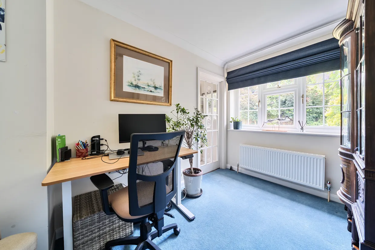 Manor Farm Way, Seer Green, HP9 photo 19