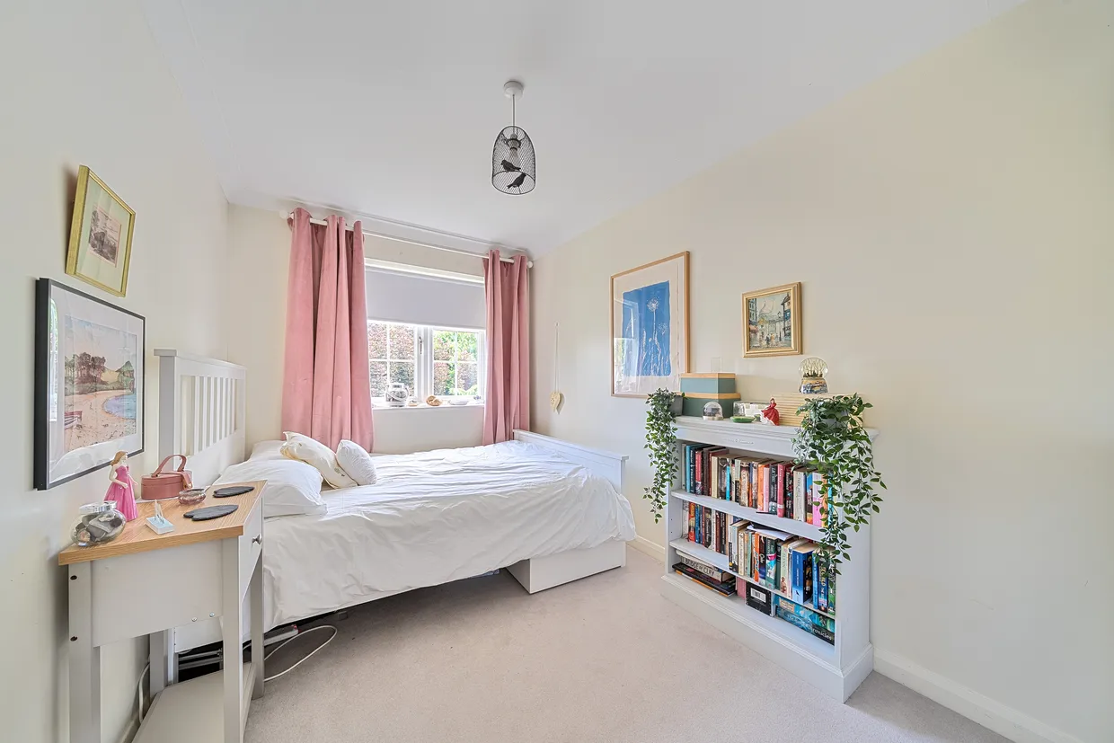 Manor Farm Way, Seer Green, HP9 photo 23