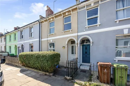 Naunton Crescent, Cheltenham, GL53