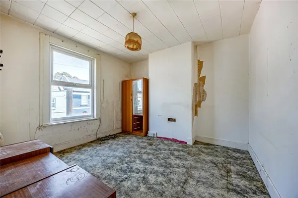 Naunton Crescent, Cheltenham, GL53 photo 7
