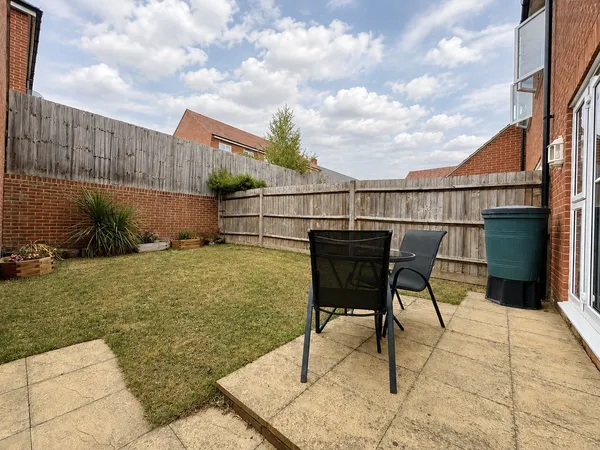 Bullfinch Close, Brushwood Grove, PO10 photo 11