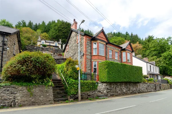 Trefriw, Conwy, LL27