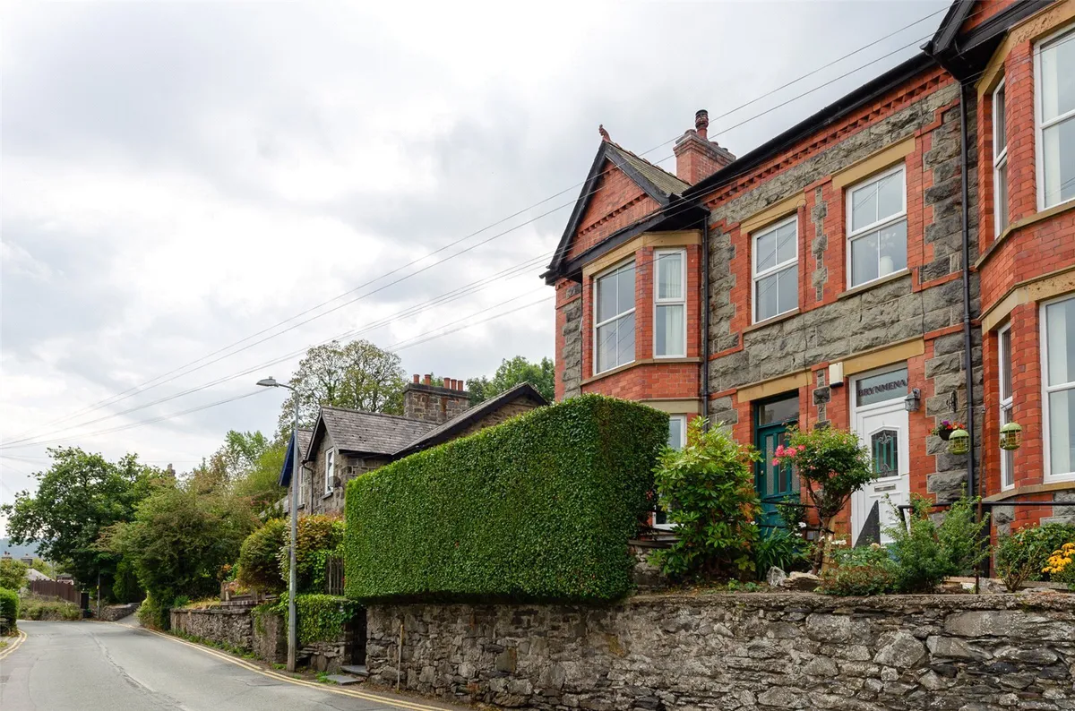 Trefriw, Conwy, LL27