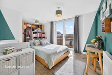 Henry Darlot Drive, London