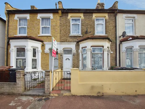 Faircross Avenue, Barkingphoto