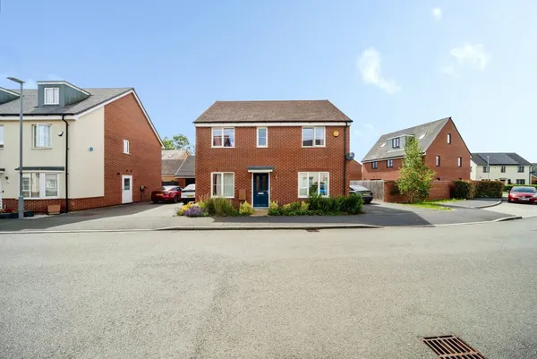 Calshot Drive, Kingsmead, Milton Keyn...