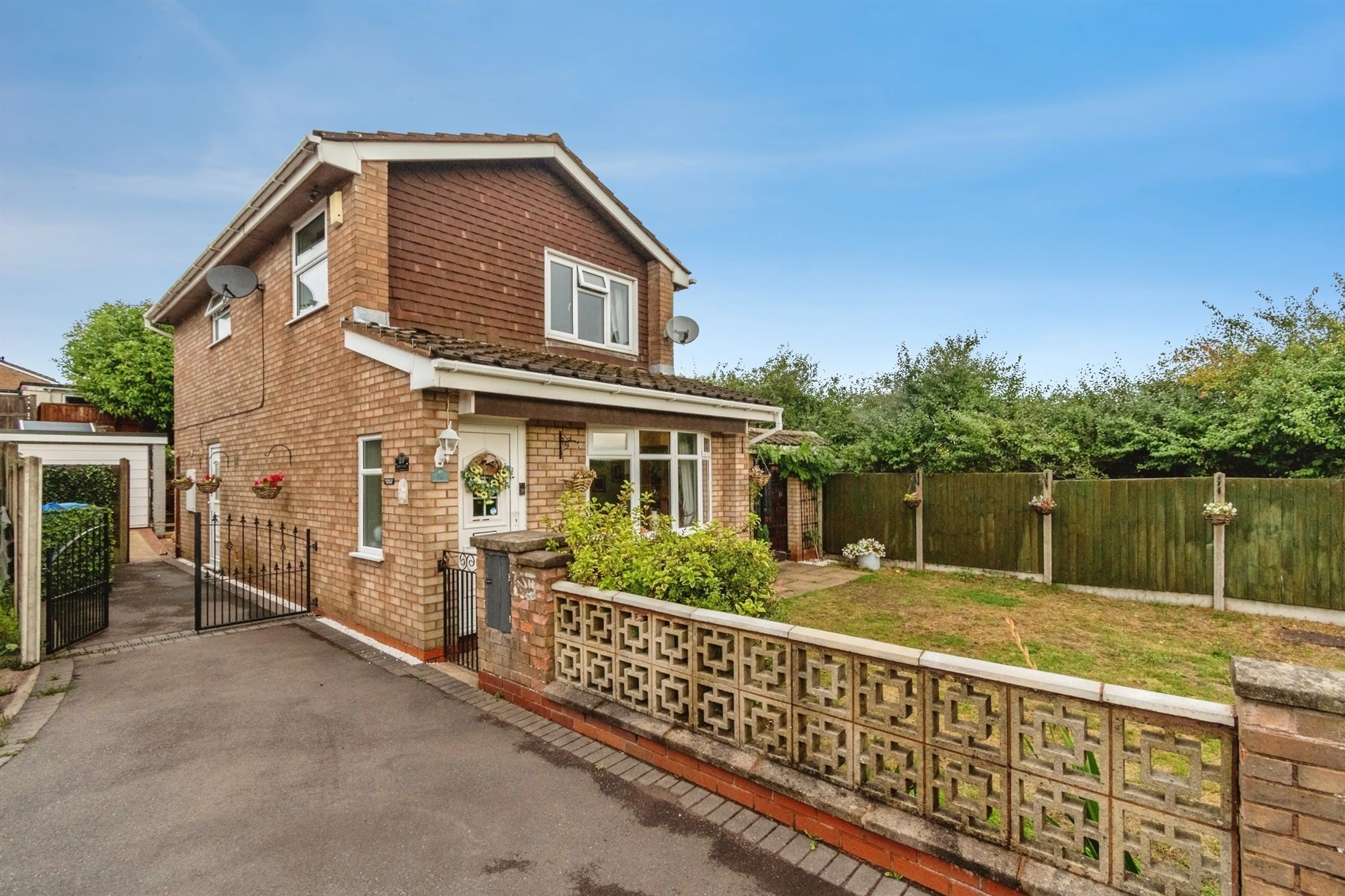 Property photo 0