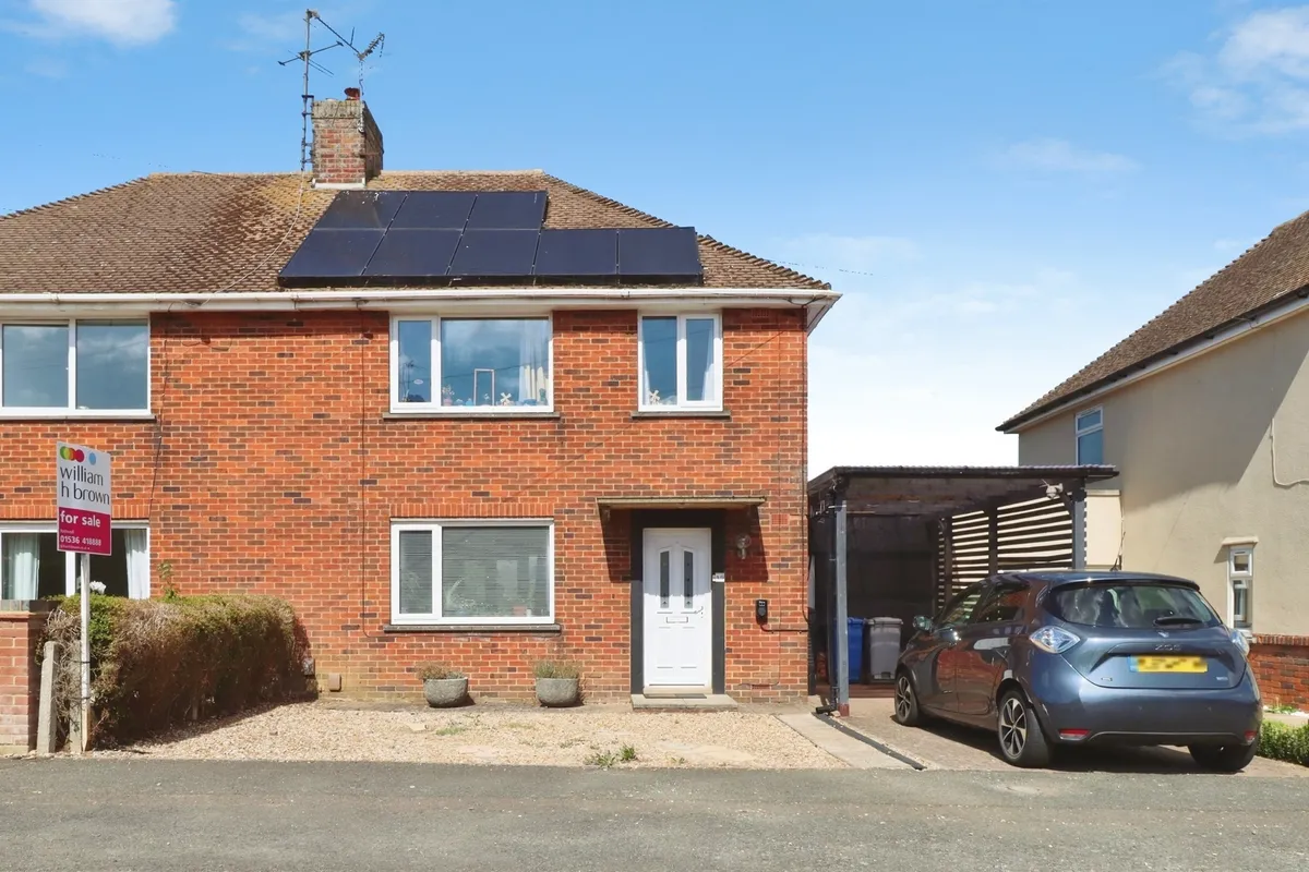 Nunnery Avenue, Rothwell, KETTERING