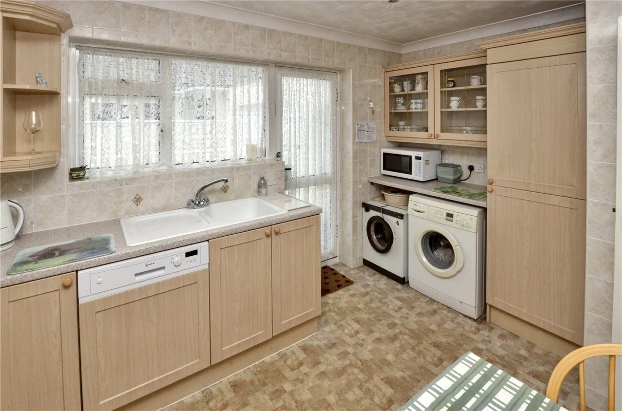 Sarum Avenue, West Moors, Ferndown, Dorset, BH22