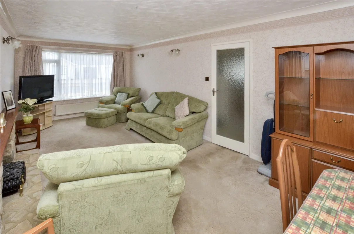 Sarum Avenue, West Moors, Ferndown, Dorset, BH22