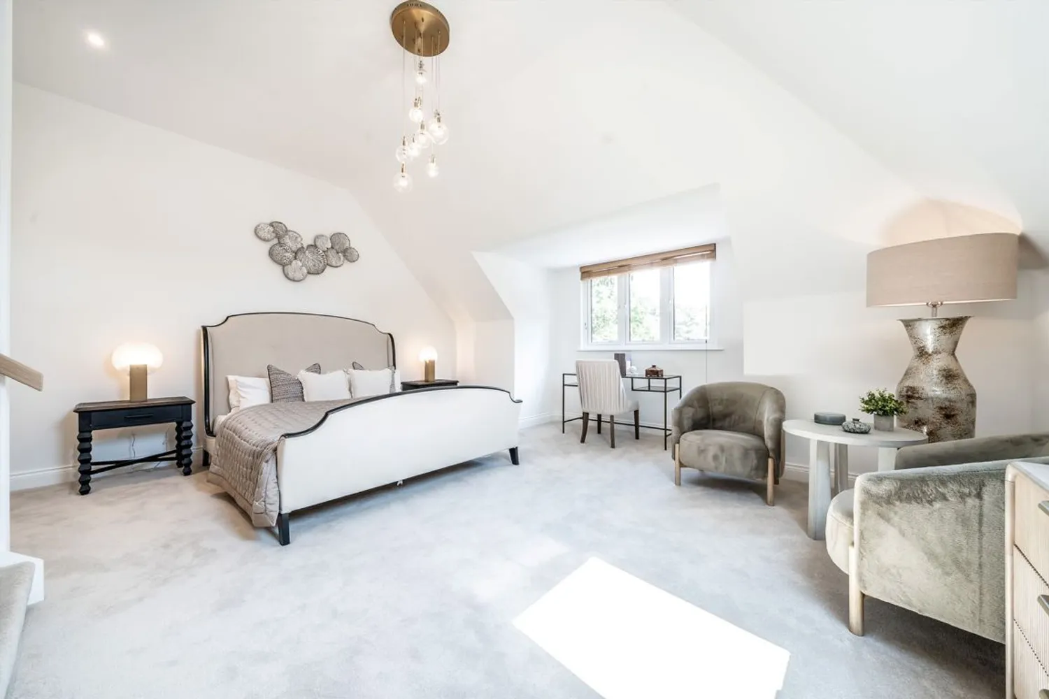 Brooklands Road, Weybridge, KT13 photo 6