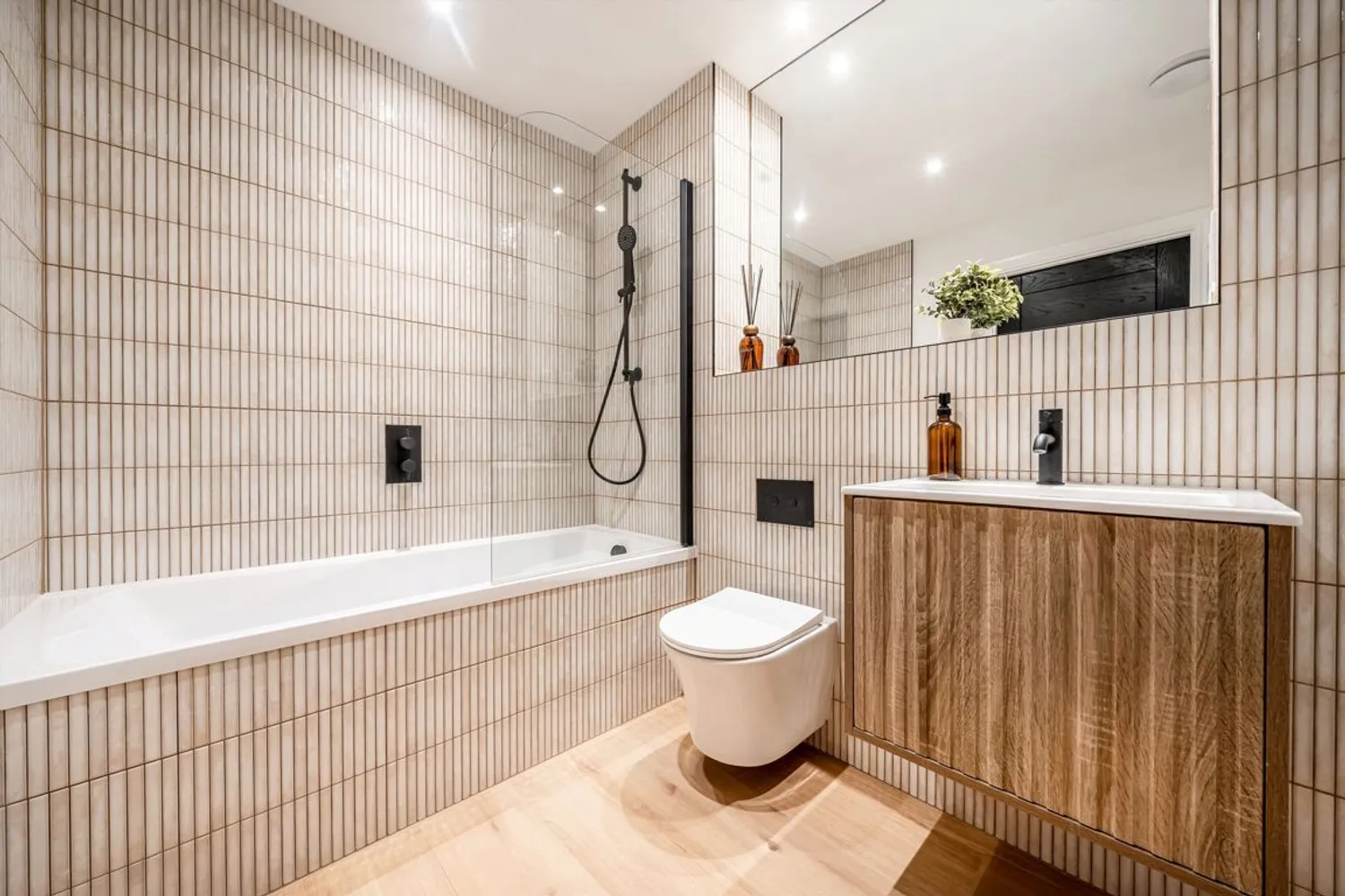 Brooklands Road, Weybridge, KT13 photo 8