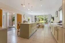 Brackenwood, MIDHURST, GU29 photo 3