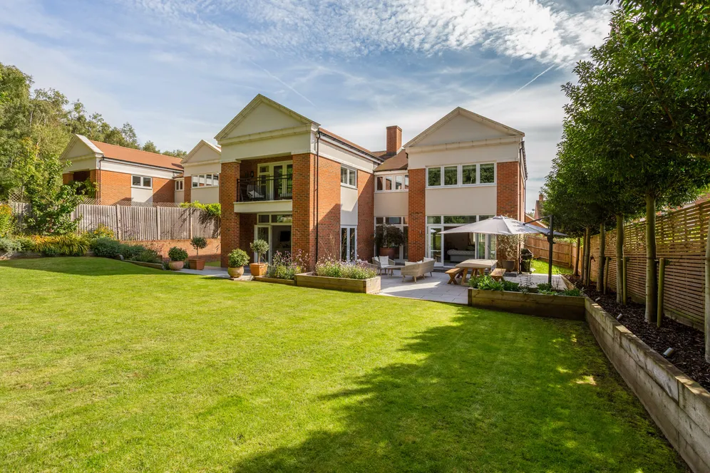 Brackenwood, MIDHURST, GU29 photo 21