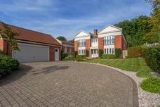 Brackenwood, MIDHURST, GU29 photo 25