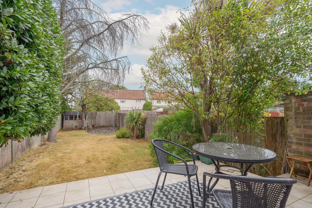 Avalon Road, Ealing, W13 photo 8