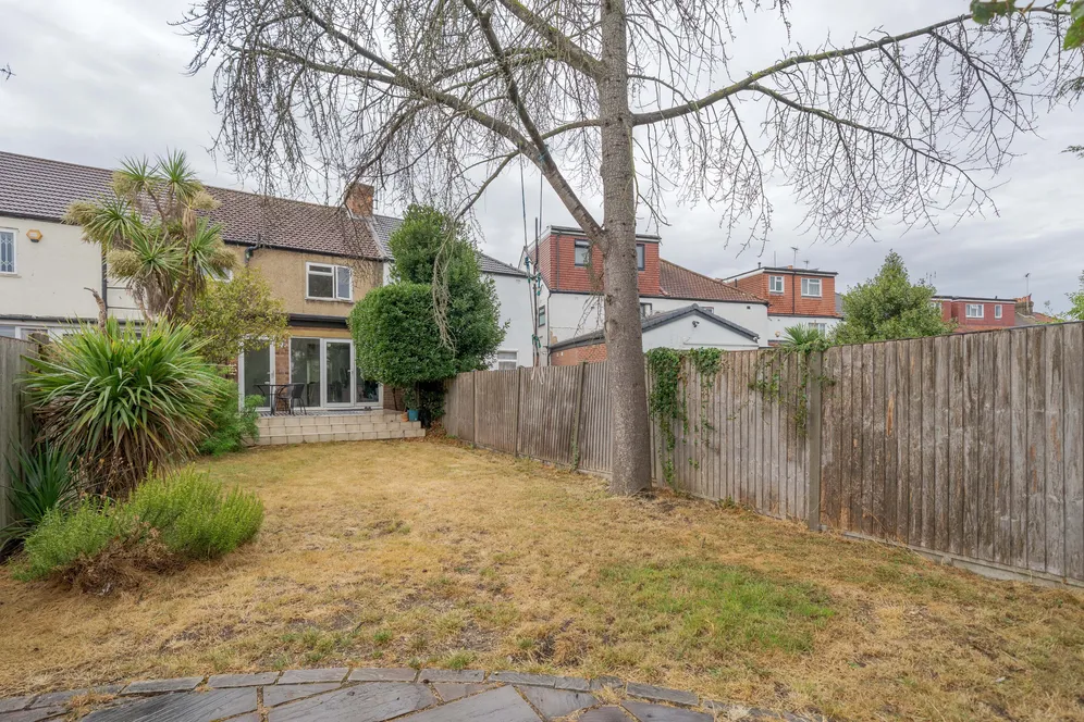 Avalon Road, Ealing, W13 photo 9