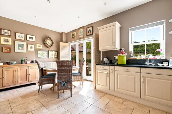 Mistley, Manningtree, CO11 photo 18