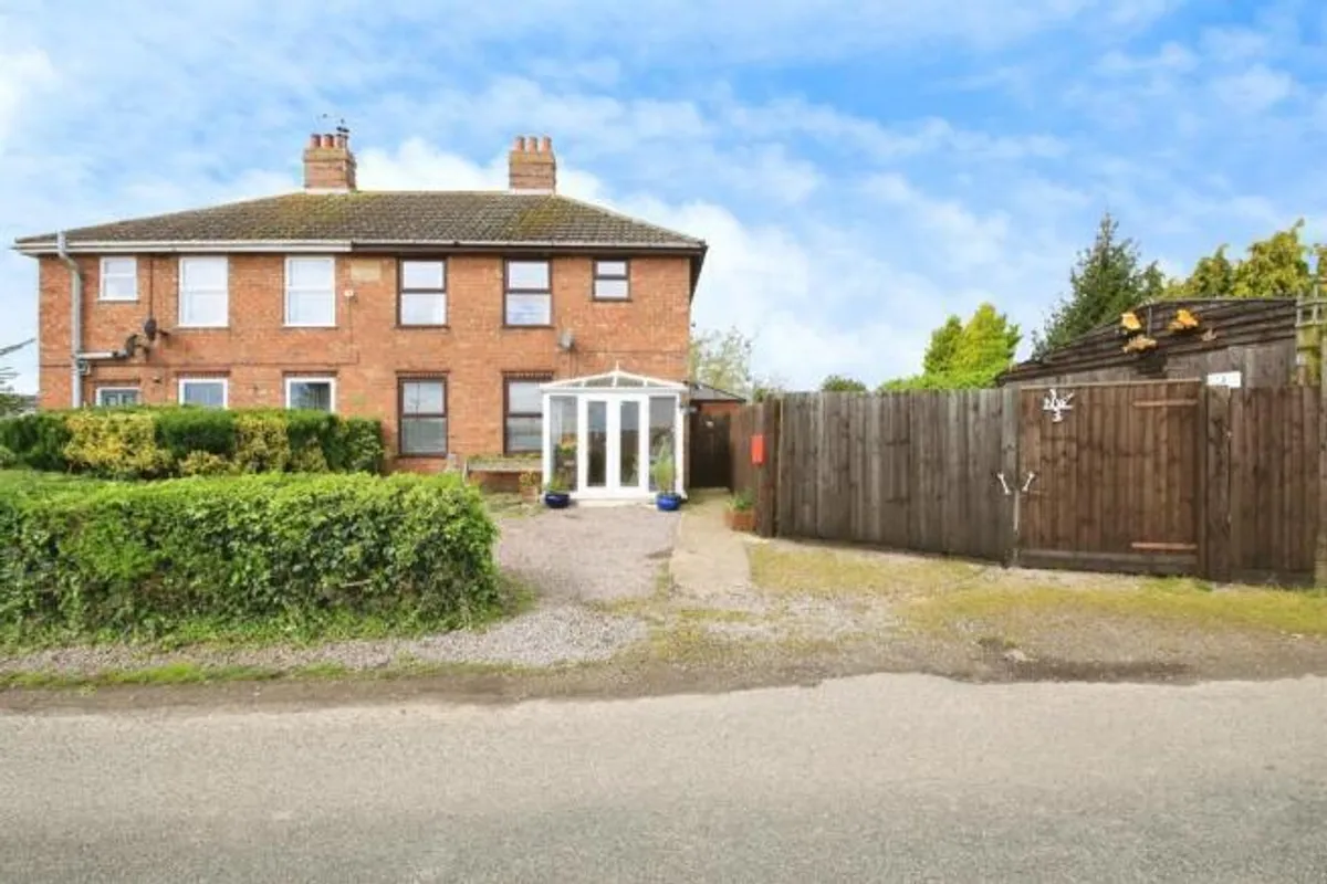 Hagbeach Gate, Whaplode, SPALDING