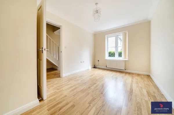 Jeddah Way, Kennett, CB8 photo 6