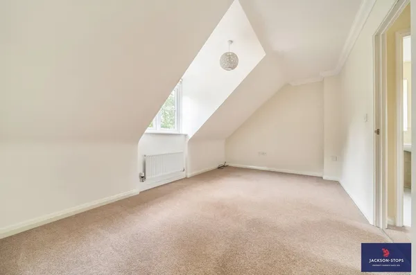 Jeddah Way, Kennett, CB8 photo 8